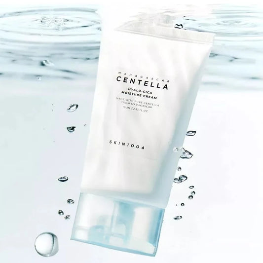 SKIN1004 Madagascar Centella Hyalu-Cica Water-Fit Sun Serum – SPF50+ PA++++